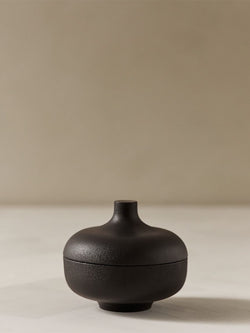 Bowl with lid - black clay